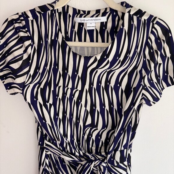Diane Von Furstenberg Glass Weave Silk Purple Slip On Zoe Dress Size 6 Purple - Picture 1 of 11